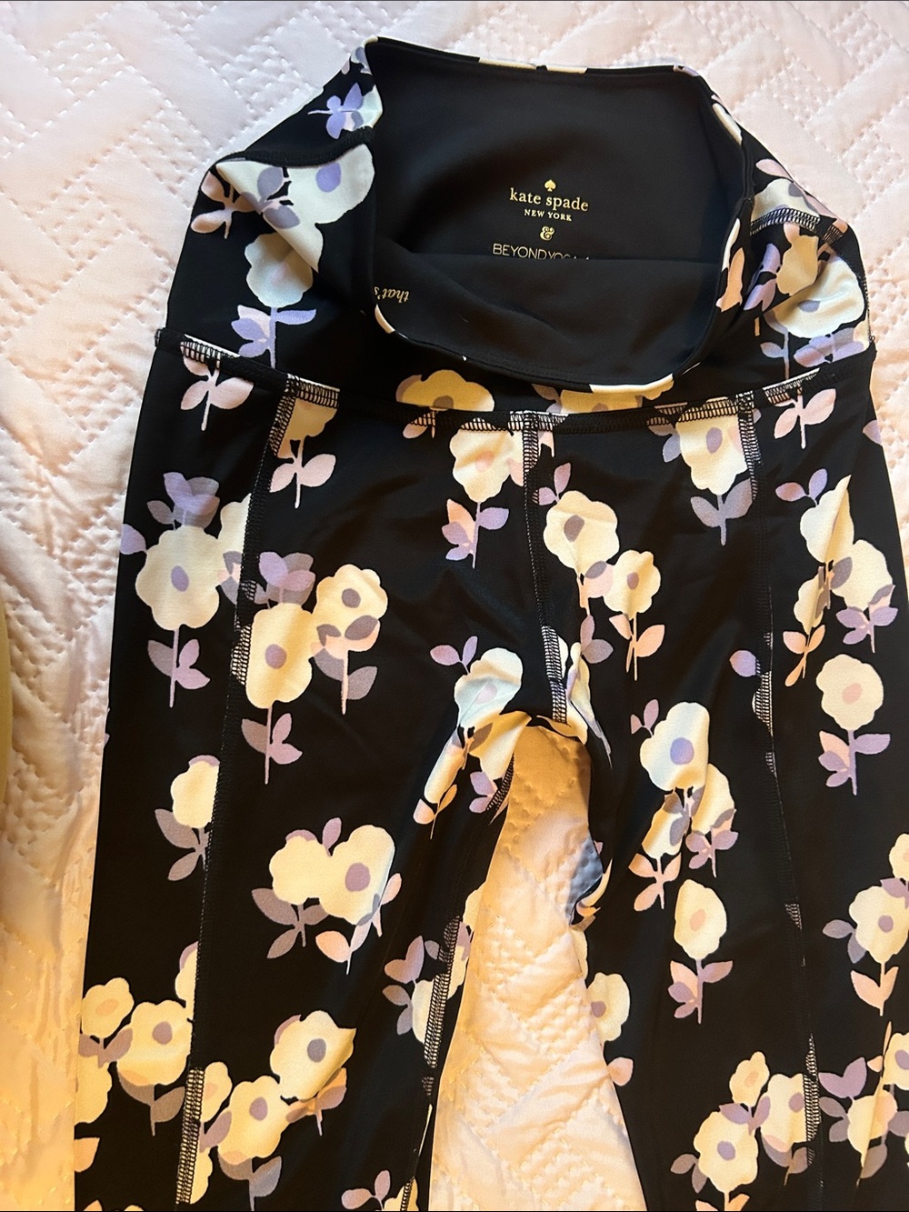 Kate Spade Black Floral woman Leggings